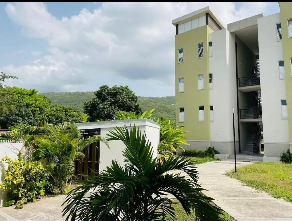 Silver Lining By Silverbrook Apartments Kingston