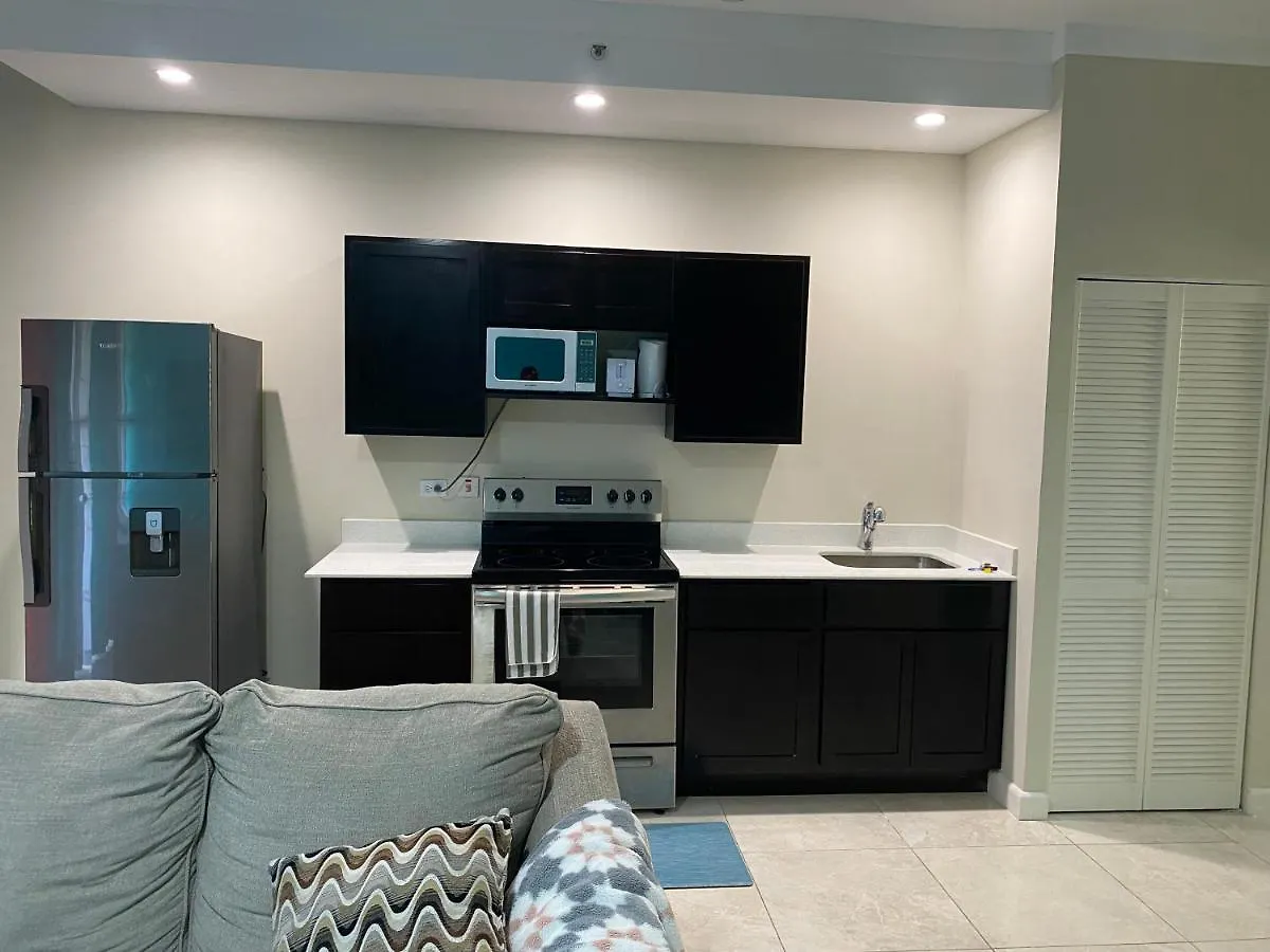 Silver Lining By Silverbrook Apartments Kingston 0*,